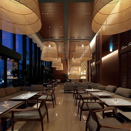 Candeo Hotels Osaka The Tower Экстерьер фото The lounge at the airport