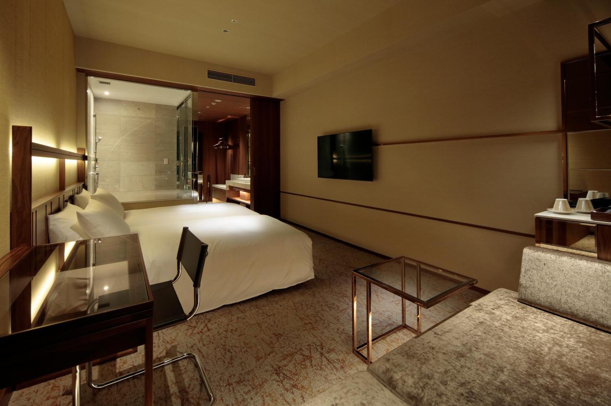 Candeo Hotels Osaka The Tower Номер фото A room at the hotel