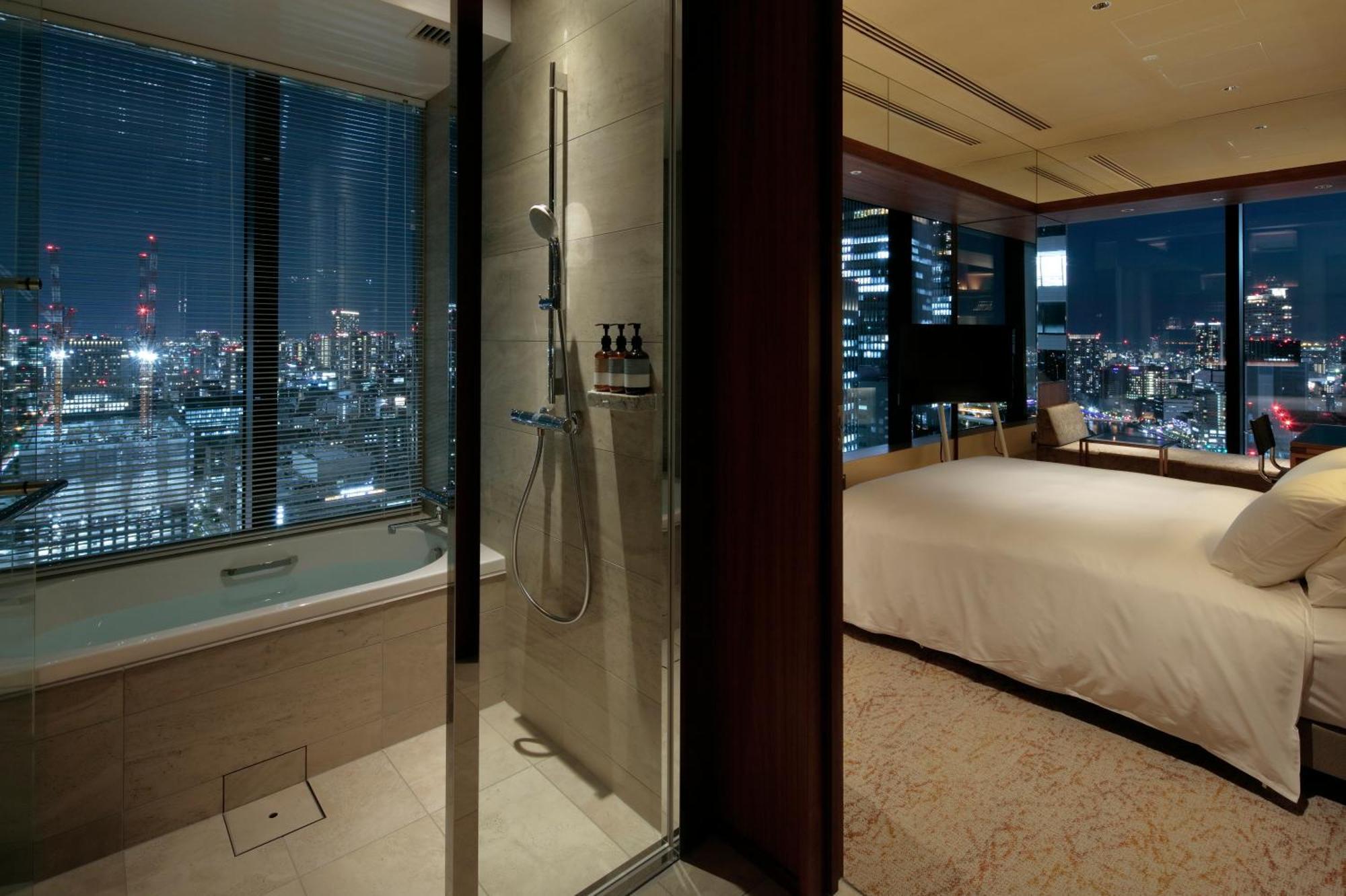 Candeo Hotels Osaka The Tower Номер фото A suite at the Ritz-Carlton, Tokyo